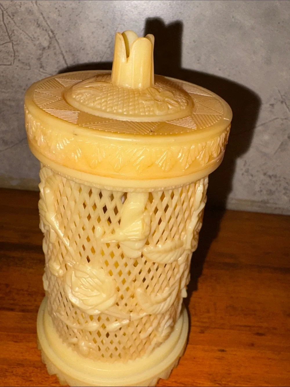 1960s MCM Lattice/ Floral Carved Resin Lidded Jar with 32 Tiny Forks Inside